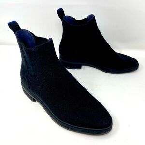 Beautiful black 8.5 Rothy ankle boots in like new condition